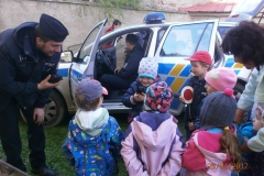 Policisté navštívili děti z mateřských škol na Kladensku